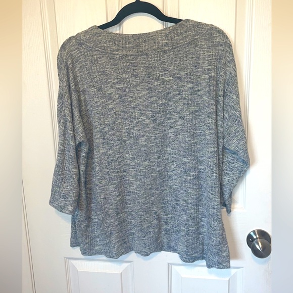 Chico’s Loose Fit Tee - Picture 2 of 3